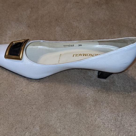 Bruno Magli White Short Heels with Gold Buckle - Picture 2 of 5